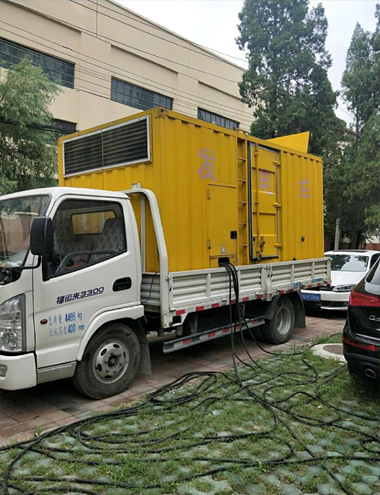 马龙发电车出租-柴油发电机组排烟系统设计要求及其考虑因素