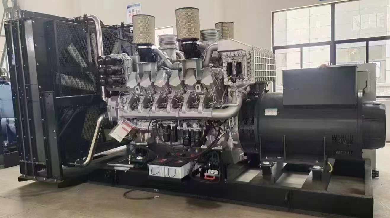 马龙800KW柴油发电机组可以带动多少kw的设备？